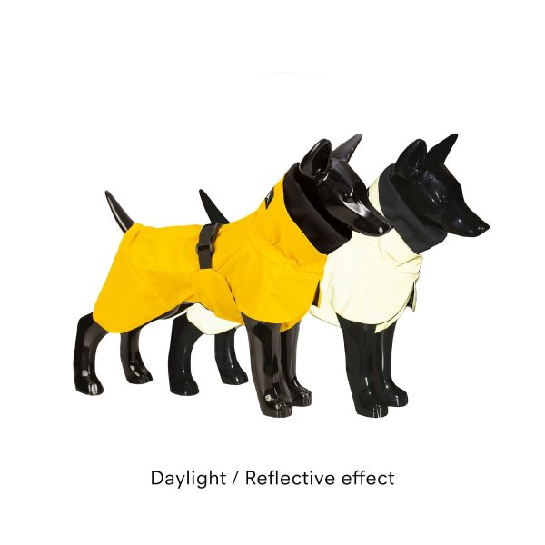 PAIKKA Lite Dog Reflective Visibility Raincoat For Sale - Image 5